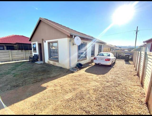 3 BEDROOM HOUSE FOR SALE IN WITPOORTJIE